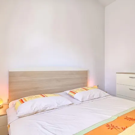 Apartmán Bozidar 2035 *