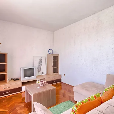Bozidar 2035 Appartement